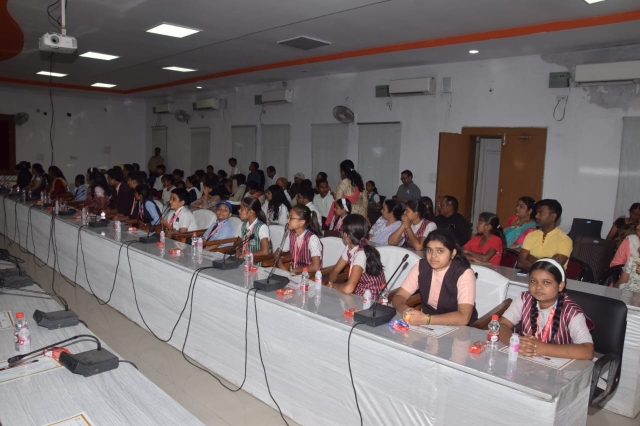PSY Meritorious honor Sarguja Collectorate